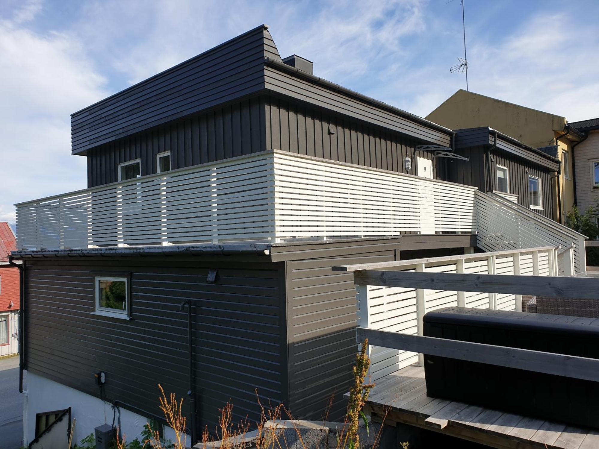 Lyngen Apartments Lyngseidet Eksteriør bilde
