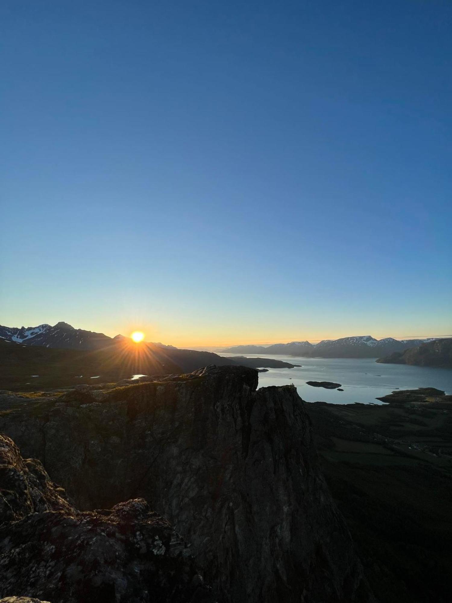 Lyngen Apartments Lyngseidet Eksteriør bilde